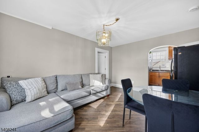 19 Victor St, Lodi Boro, NJ 07644