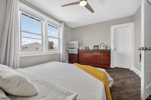 19 Victor St, Lodi Boro, NJ 07644