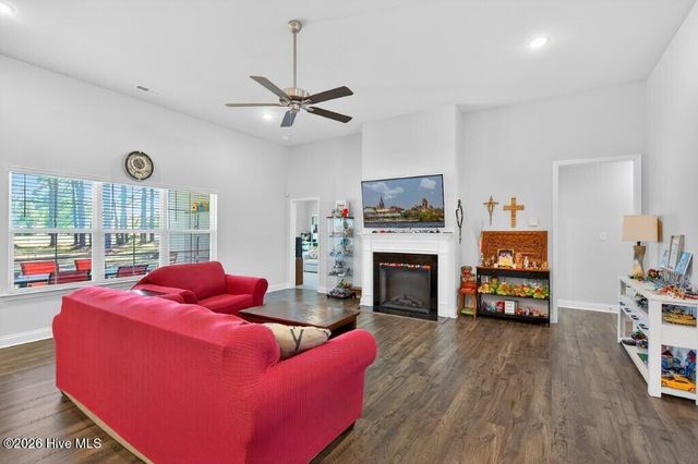 1422 Mona Passage Court, New Bern, NC 28560