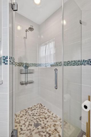 8444 Linden Way, Greenacres, FL 33467