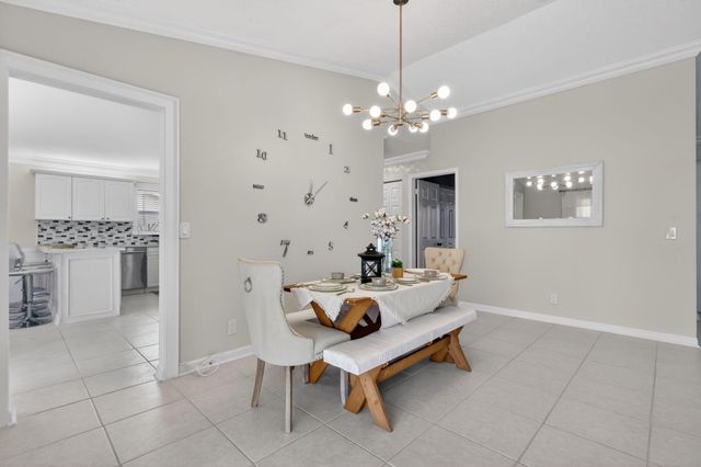 8444 Linden Way, Greenacres, FL 33467