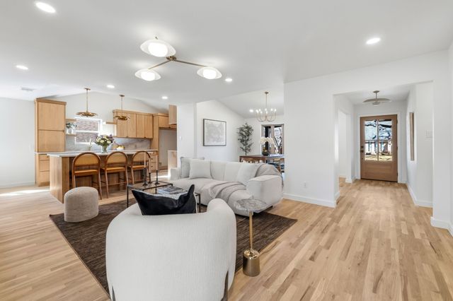 10930 Ridgemeadow Drive, Dallas, TX 75218