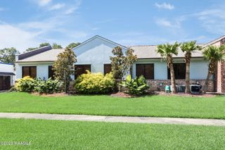 807 Albertson Parkway A, Broussard, LA 70518