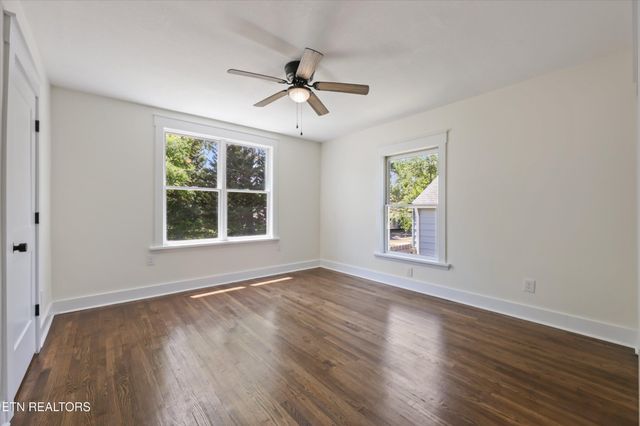 3352 Bellevue St, Knoxville, TN 37917