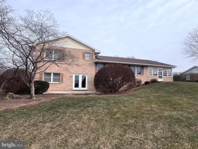 482 BEECH TREE STREET, Shippensburg, PA 17257