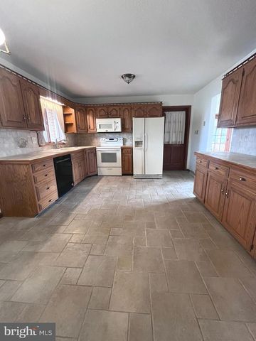 482 BEECH TREE STREET, Shippensburg, PA 17257