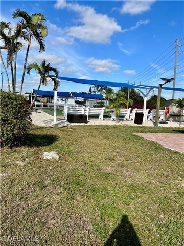 27487 Bourbonniere DR, Bonita Springs, FL 34135