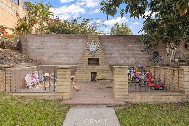 1304 Deauville Court, San Bernardino, CA 92404