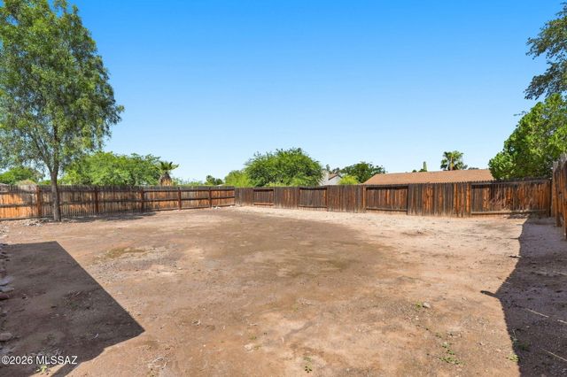 2570 W Sunset Road, Tucson, AZ 85741