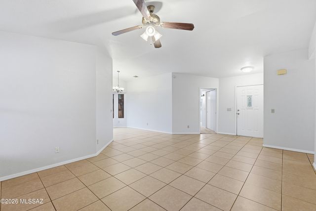 2570 W Sunset Road, Tucson, AZ 85741