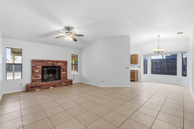 2570 W Sunset Road, Tucson, AZ 85741