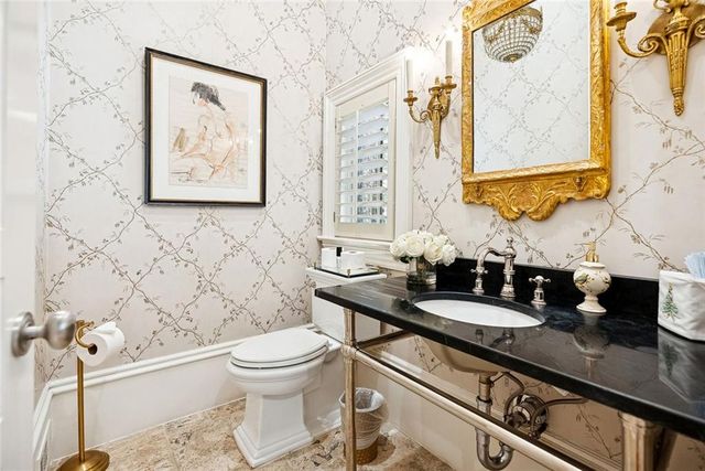 675 W Paces Ferry NW Road 13, Atlanta, GA 30327