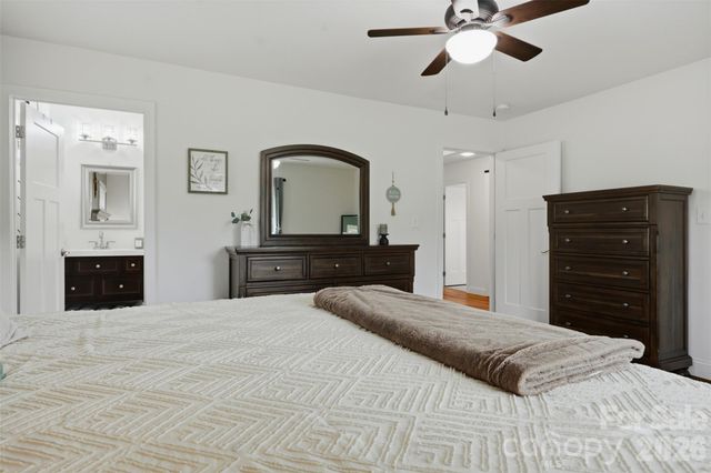 1127 Black Oak Ridge Road, Taylorsville, NC 28681