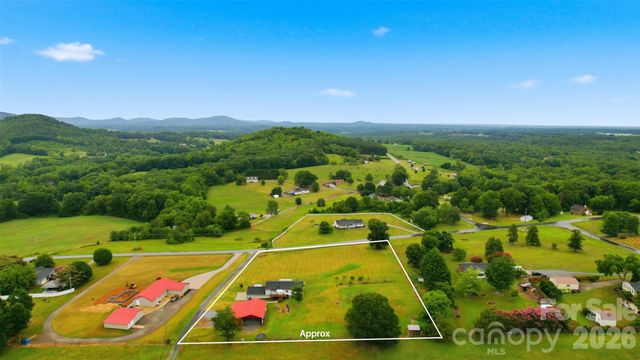 1127 Black Oak Ridge Road, Taylorsville, NC 28681