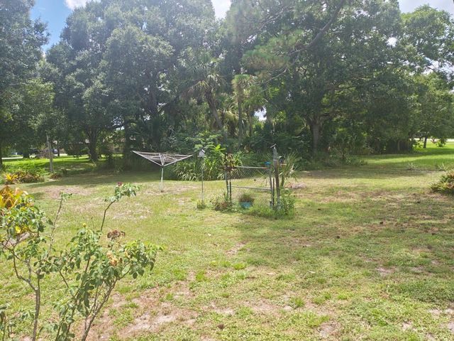5803 Green Dolphin Street, Fort Pierce, FL 34951