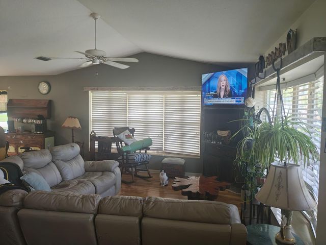 5803 Green Dolphin Street, Fort Pierce, FL 34951
