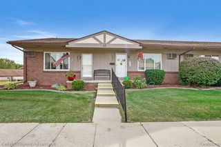 25364 Potomac Drive 1, South Lyon, MI 48178