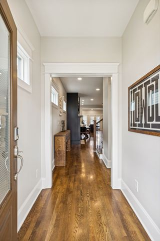 952 9th Ave, S, Nashville, TN 37203