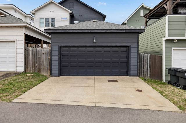 952 9th Ave, S, Nashville, TN 37203