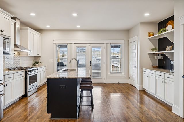 952 9th Ave, S, Nashville, TN 37203