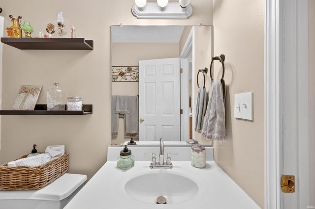 1161 S Garrison Chapel Road, Bloomington, IN 47403
