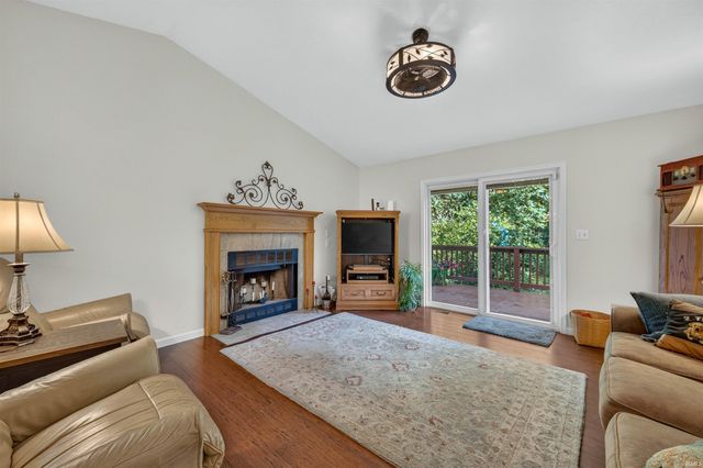1161 S Garrison Chapel Road, Bloomington, IN 47403