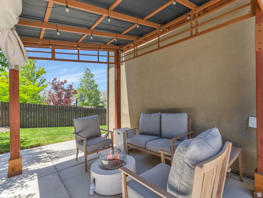 Image 31 of property listing at 4797 N SHADY VIEW LN, Lehi, UT 84043