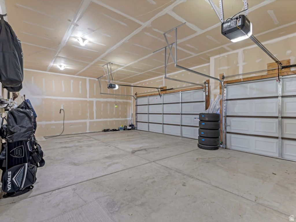 Image 34 of property listing at 4797 N SHADY VIEW LN, Lehi, UT 84043