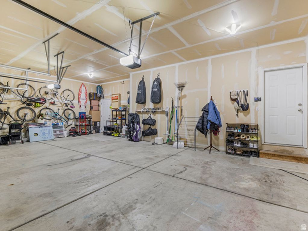 Image 35 of property listing at 4797 N SHADY VIEW LN, Lehi, UT 84043
