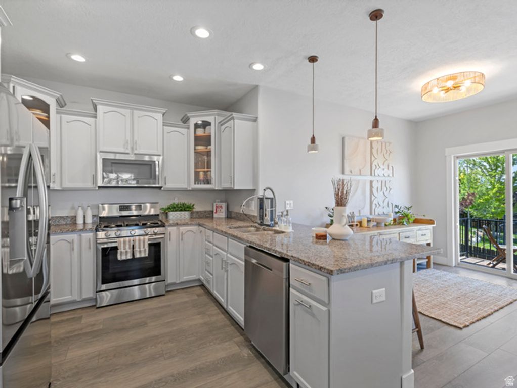 Image 8 of property listing at 4797 N SHADY VIEW LN, Lehi, UT 84043