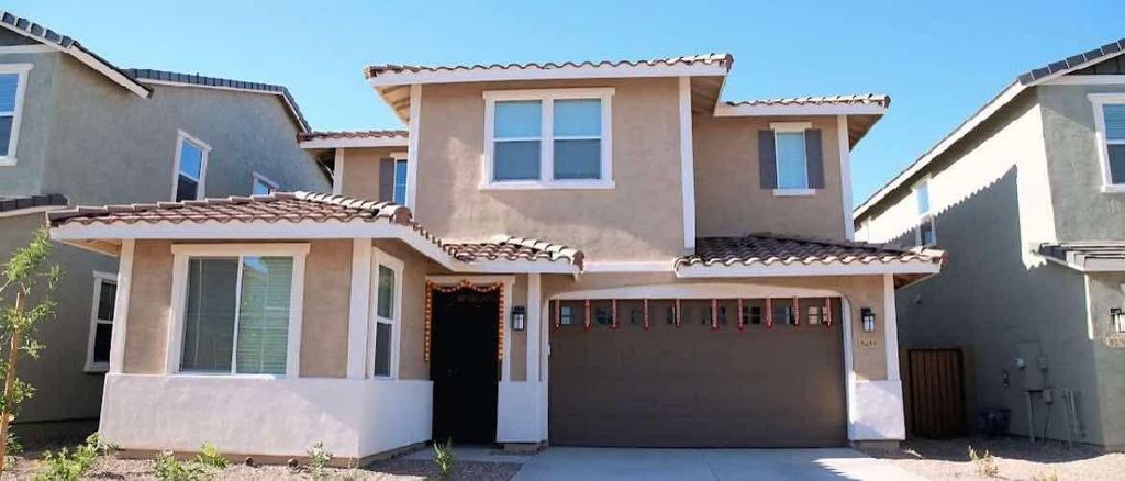 8243 E Petunia Avenue, Mesa, AZ 85212