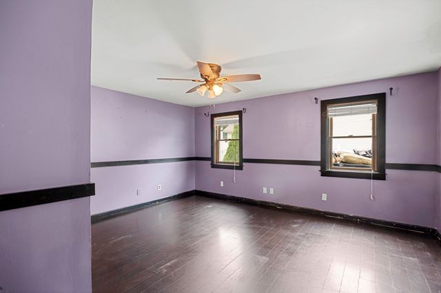 80 Quartus St, Chicopee, MA 01013