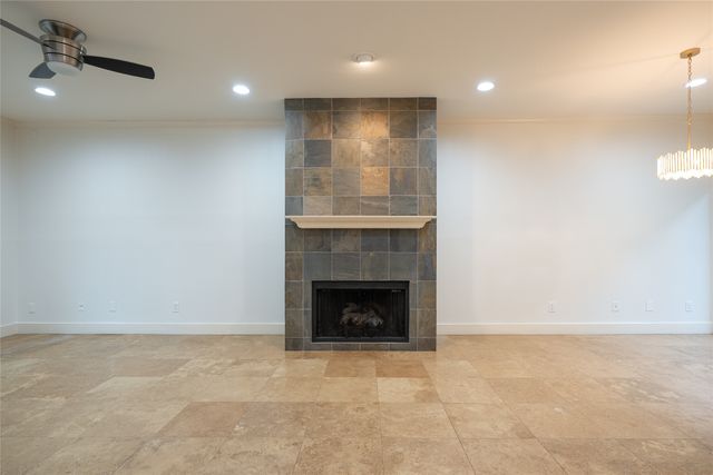 4242 Travis Street 111, Dallas, TX 75205