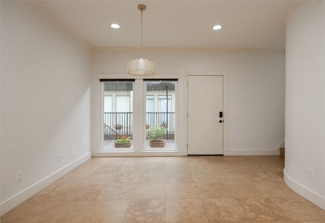 4242 Travis Street 111, Dallas, TX 75205