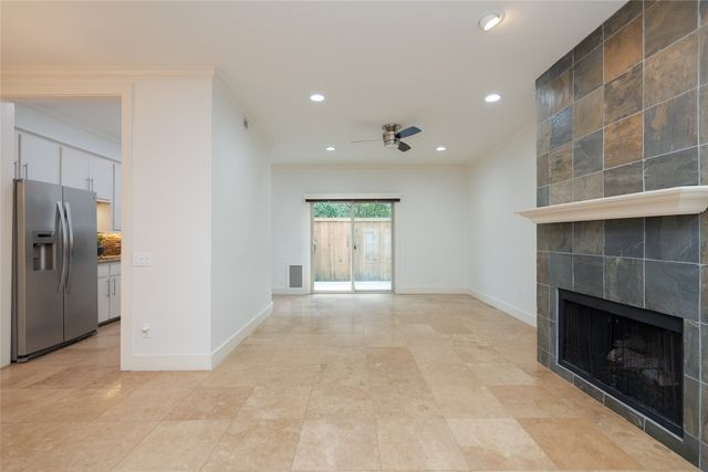 4242 Travis Street 111, Dallas, TX 75205