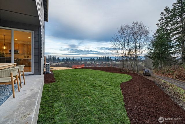 3319 219th Avenue E, Bonney Lake, WA 98391