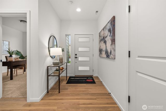 3319 219th Avenue E, Bonney Lake, WA 98391