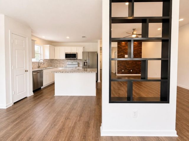 7127 Sunrise Hill Lane, Richmond, TX 77469