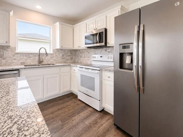 7127 Sunrise Hill Lane, Richmond, TX 77469