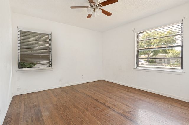 11515 Abston Lane, Dallas, TX 75218