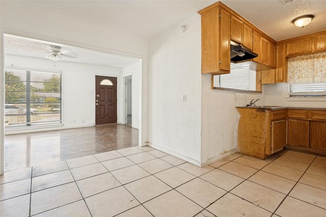 11515 Abston Lane, Dallas, TX 75218