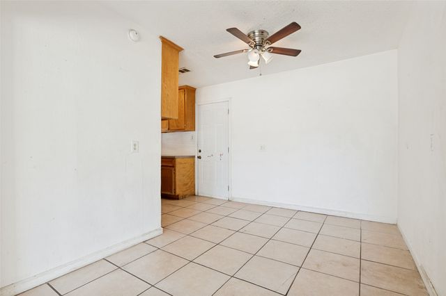 11515 Abston Lane, Dallas, TX 75218