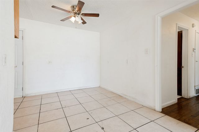 11515 Abston Lane, Dallas, TX 75218