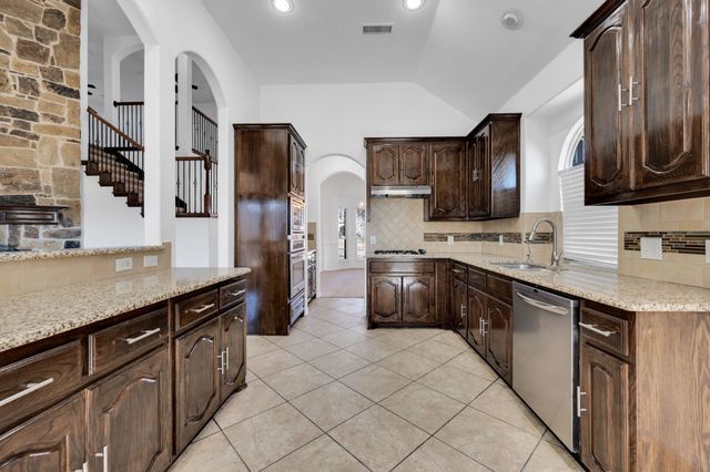 5613 Spirit Lake Drive, Fort Worth, TX 76179