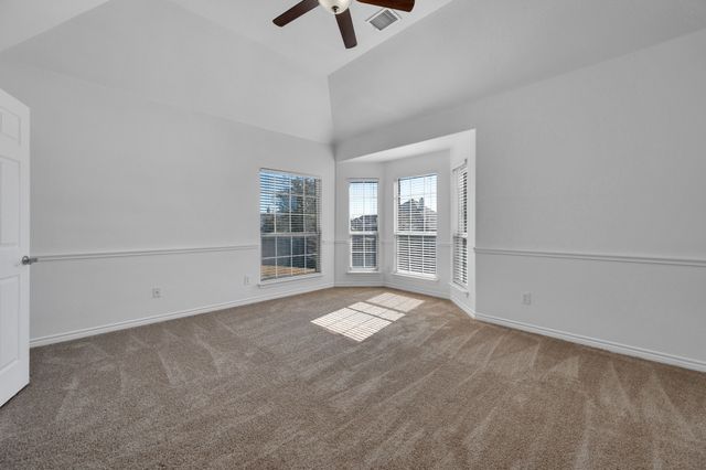 5613 Spirit Lake Drive, Fort Worth, TX 76179