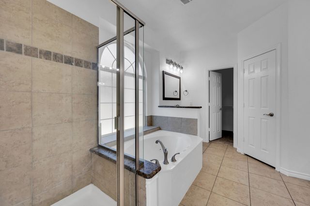 5613 Spirit Lake Drive, Fort Worth, TX 76179