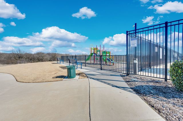 5613 Spirit Lake Drive, Fort Worth, TX 76179