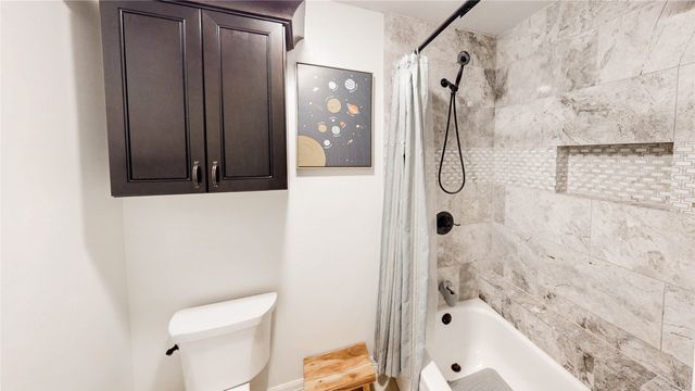 4325 Avon Court, Flower Mound, TX 75028