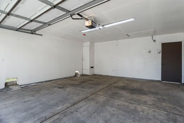 1844 Venetian Dr, Stockton, CA 95207