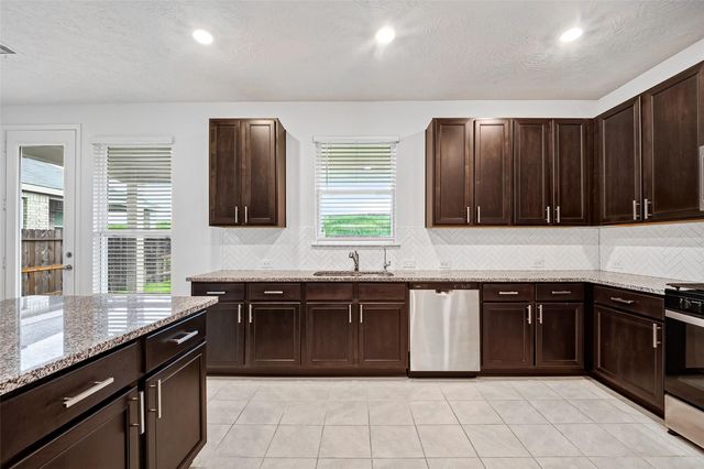 15723 Autumn Chicory Drive, Houston, TX 77044